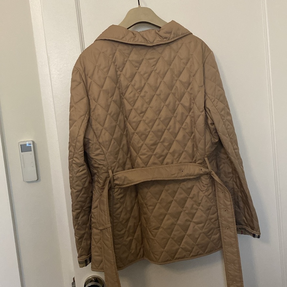 Burberry Quilted Jacket - Picture 9 of 15